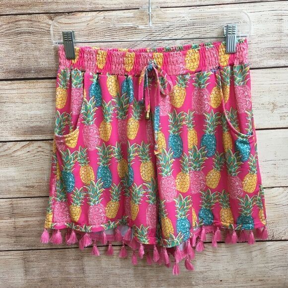 SIMPLY SOUTHERN PINEAPPLE PRINT SHORTS - Picture 1 of 6